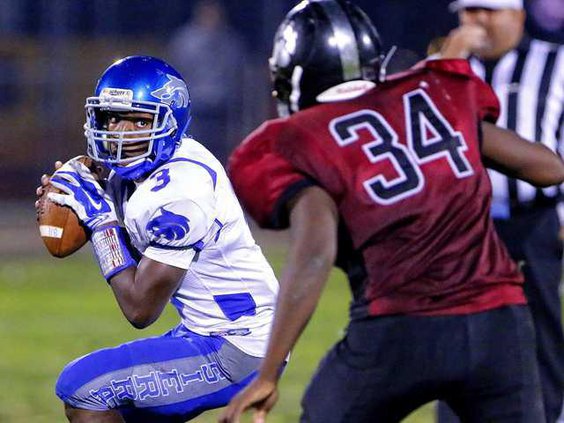 SHSWRHS VAR FBALL VOL TITLE8 1-11-8-14