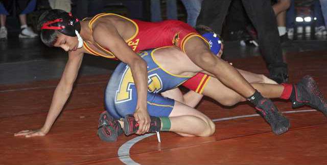 1-25 OAK Wrest1