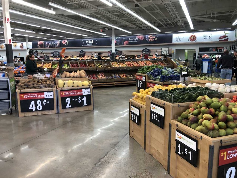 is walmart deli open on sunday