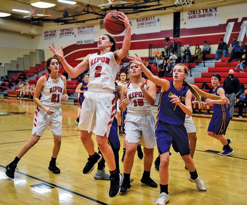 Bulletin girls basketball 2018-19